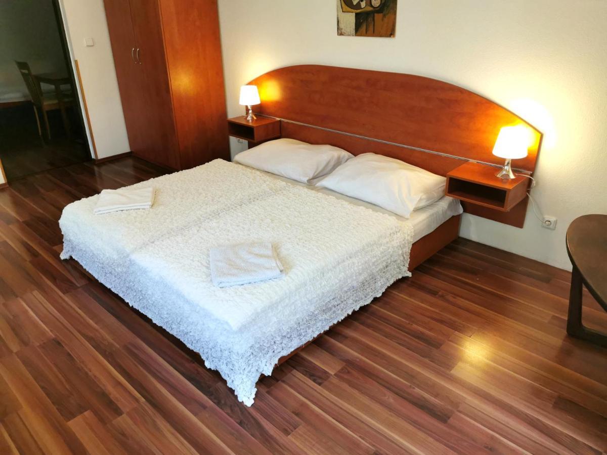 Apartment Amandment Prague Exterior photo